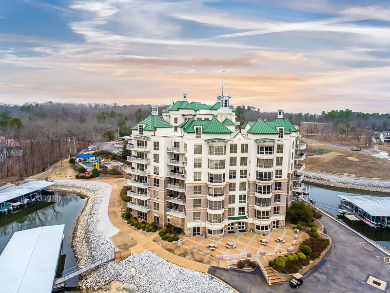 Amazing Condos for Sale in Tennessee CryeLeike Pickwick